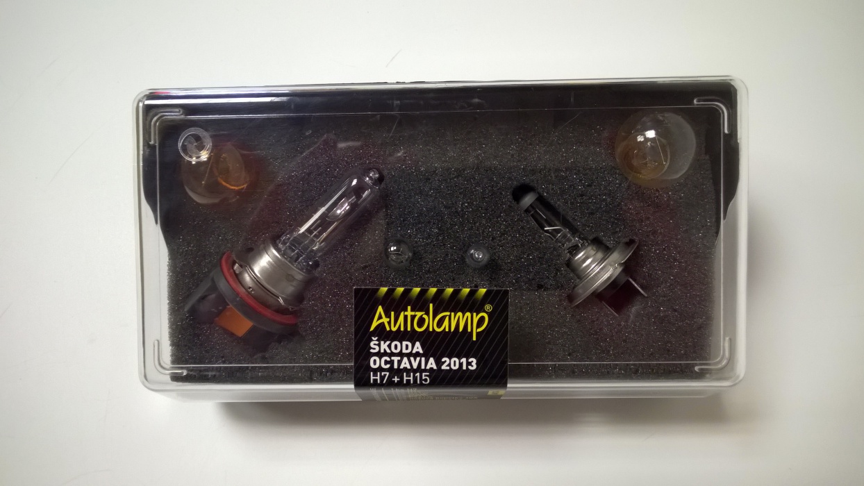 sada náhr. žárovek  Škoda OCTAVIA 2013 H7+H15