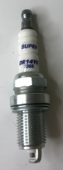 svíčka zapalovací   DR14TC