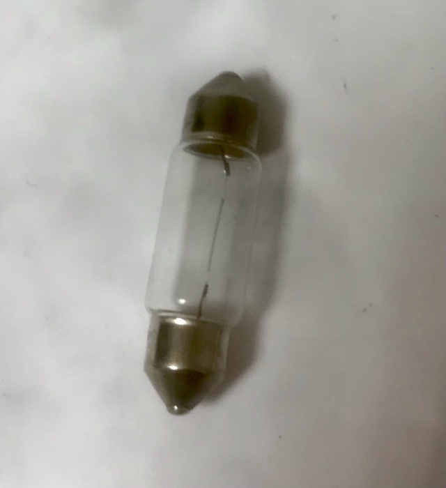 žárovka  12V    S1  25/25W  BA20d