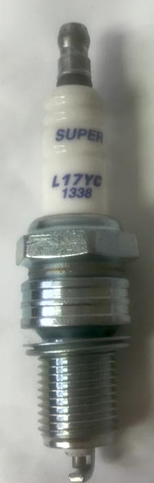 svíčka zapalovací   L17YC