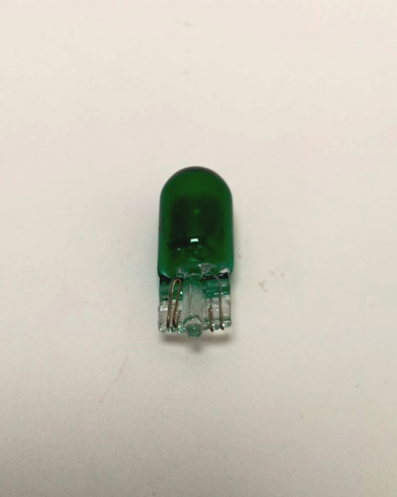 žárovka 12V  5W W2,1x9,5d  bezpat. - zelené