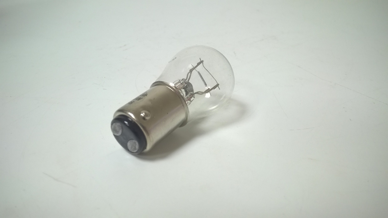 žárovka  24V   21/5W   BAY15d