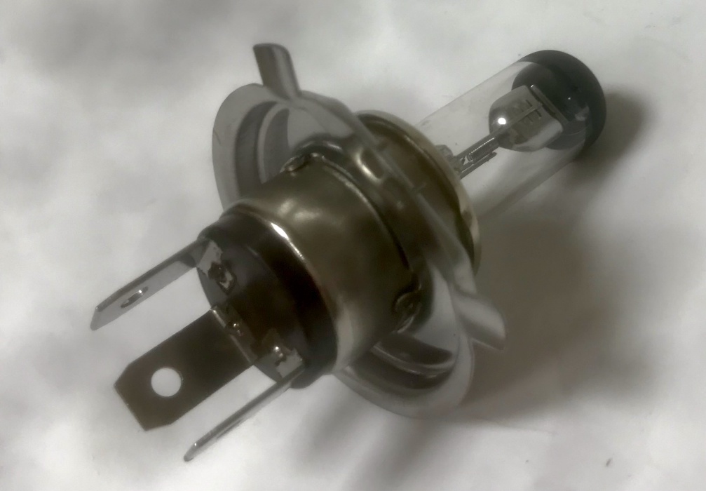 žárovka  12V   HB3 60W  P20d  9005