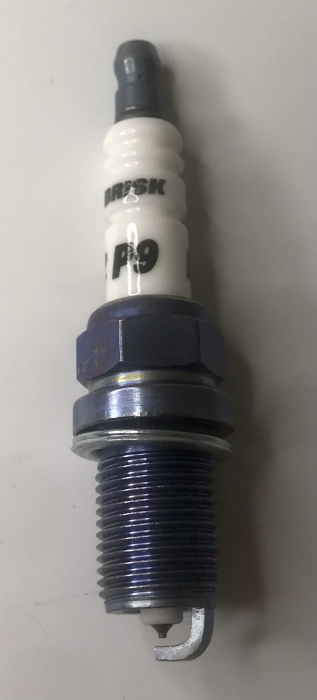 svíčka zapalovací Premium+ P9