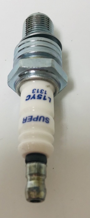 svíčka zapalovací   L15YC