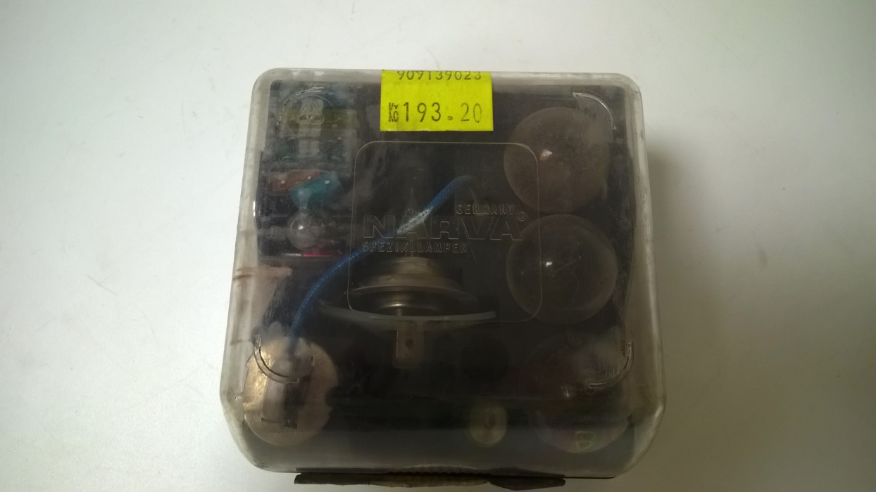 sada náhr. žárovek SUPERB