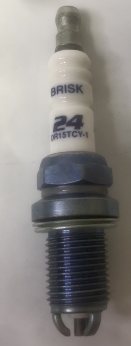 svíčka zapalovací  37 / LR15TCY-1