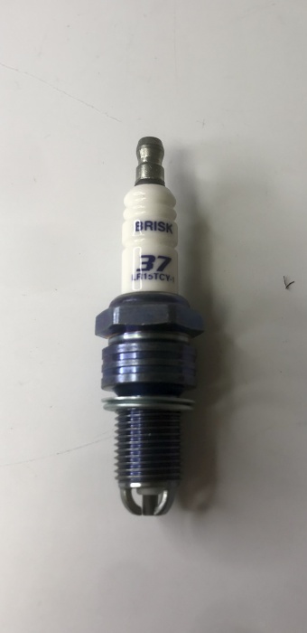 svíčka zapalovací  24 / DR15TCY-1