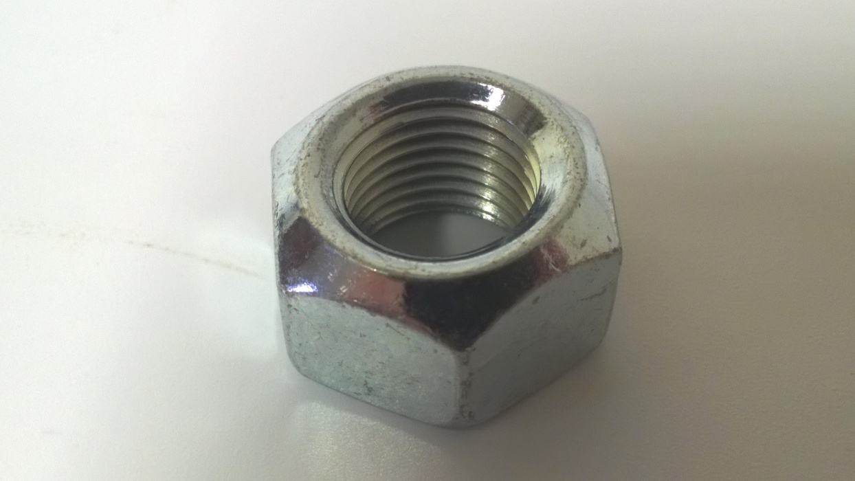 matice pojistná M10x1,5