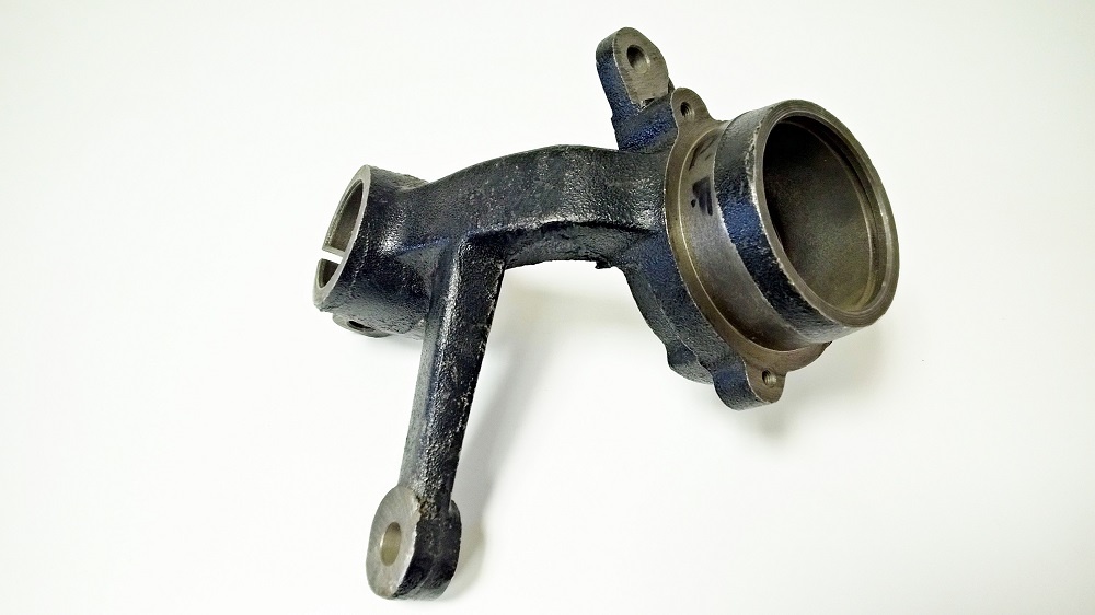 hlava ložiska čepu kola pravá - FAV