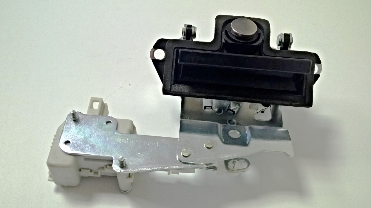 klika + zámek elektr. ovl. OCTAVIA