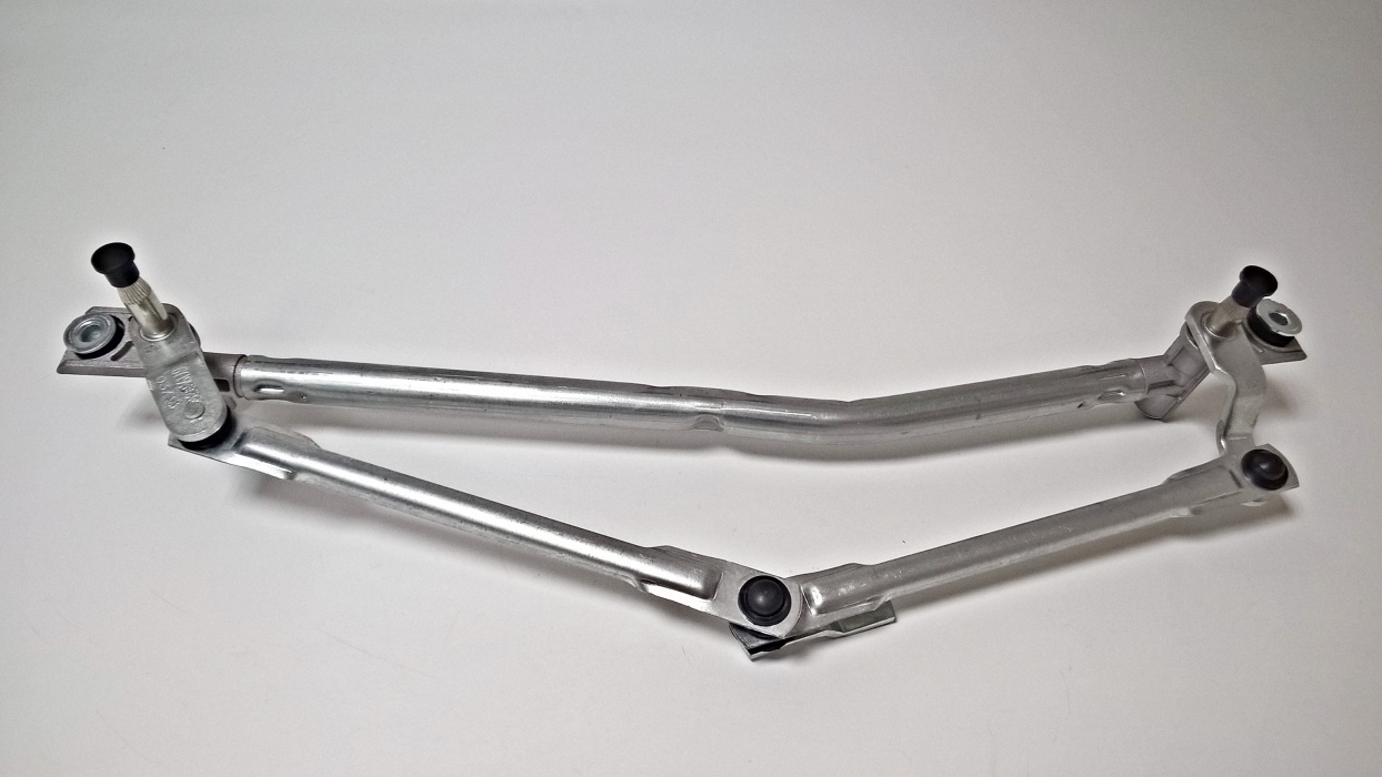 náhon ( táhla ) stěračů - FAB