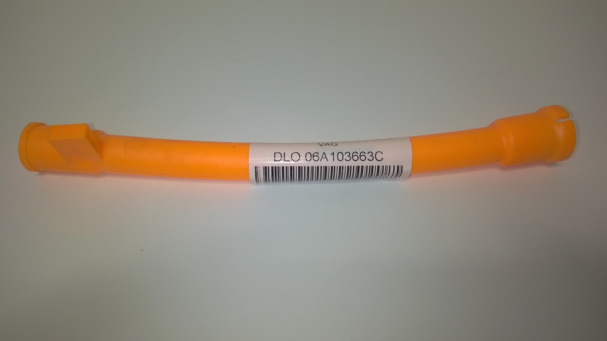 trychtýř olejové měrky OCT