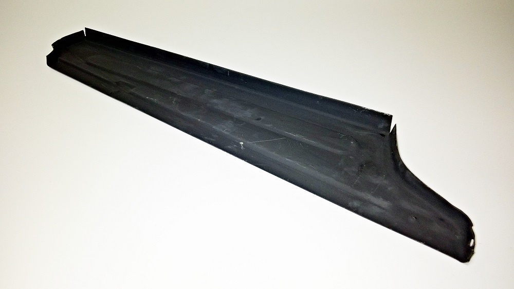 spodní část zad. blatníku pravá FEL.COMBI