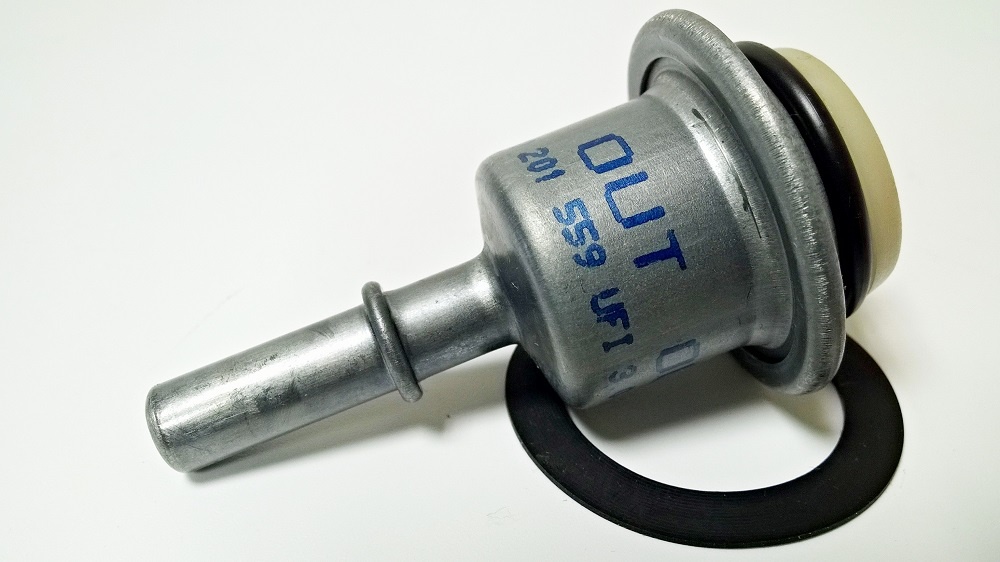 regulátor tlaku ( palivový filtr ) 3BAR - FABIA