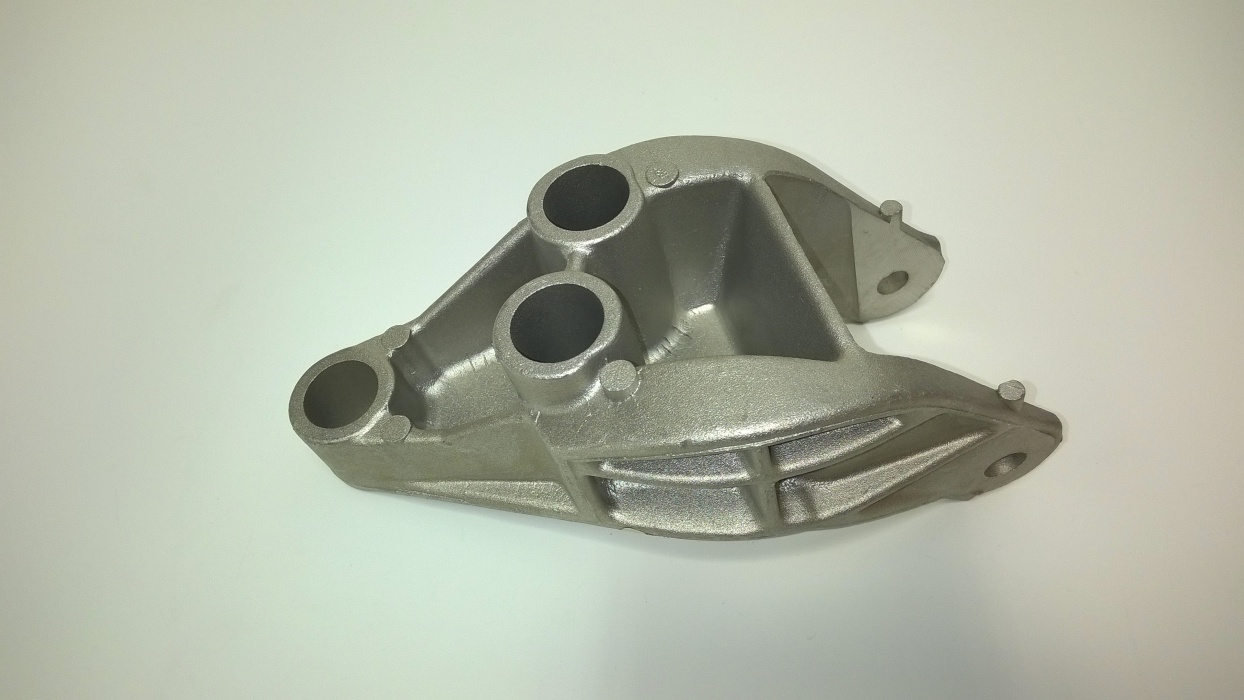 držák motoru FAV. FEL. (konzola)