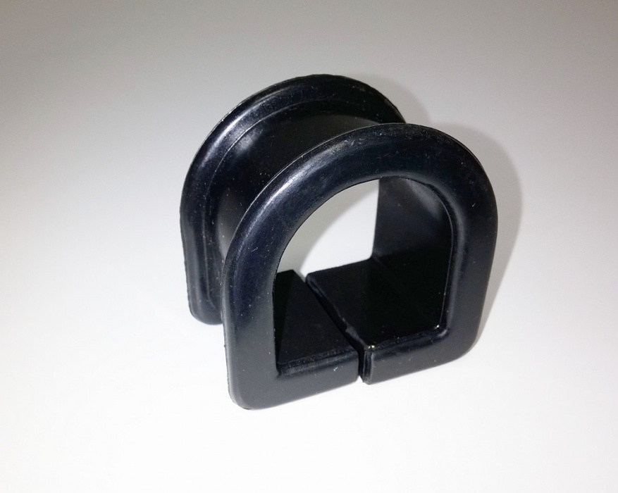 vložka hřebenového řízení (V)