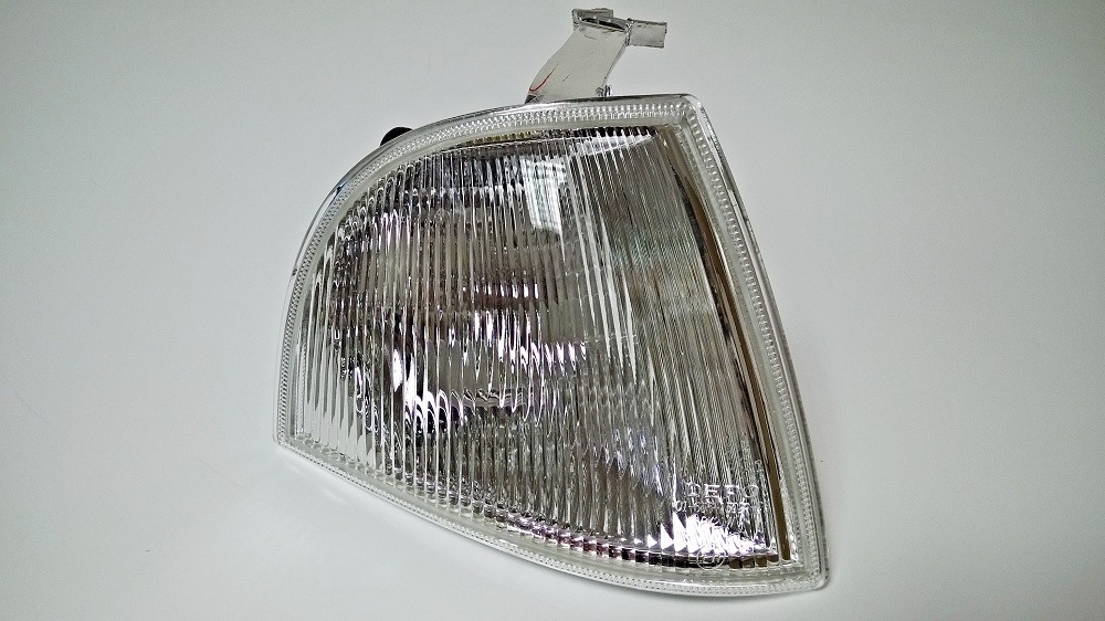 ukazatel směru pravý - OCT <-00 - dovoz