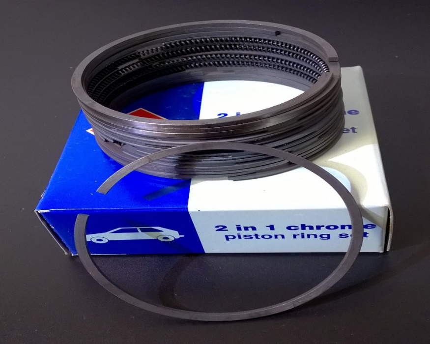 sada pístních kroužků - l.  Š 105