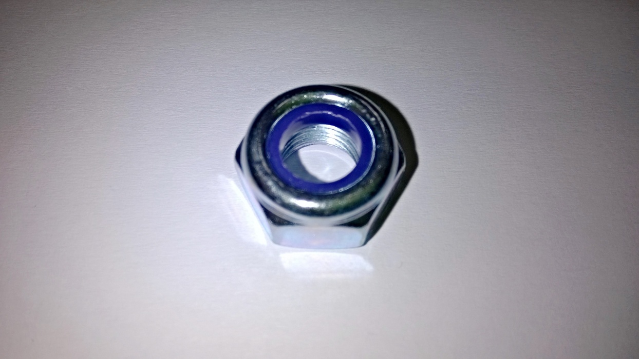 matice kulového čepu M10x1 - samojistné