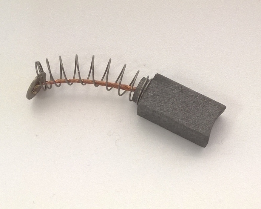 uhlík motorku chlazení SKO