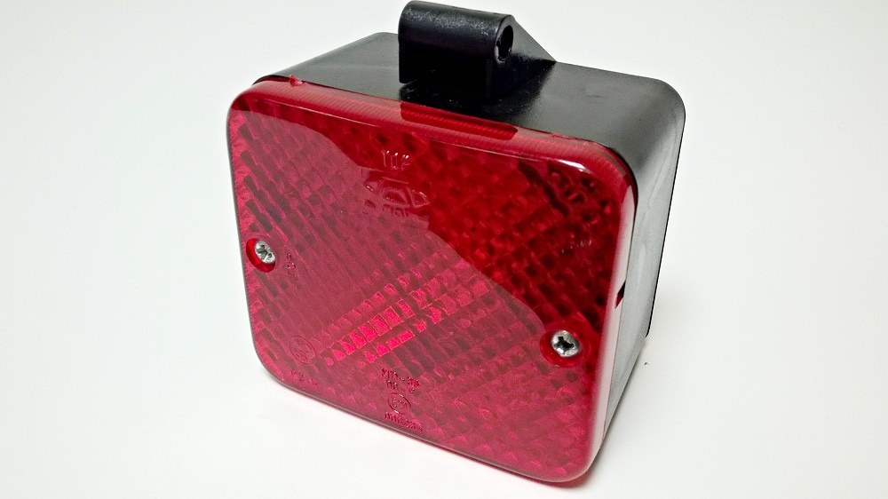 světlo zadní mlhové hranaté - malé 85x75 mm (MD-35)