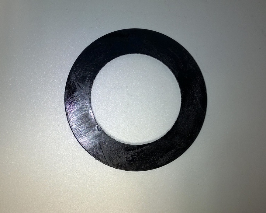 těsnění víčka oleje