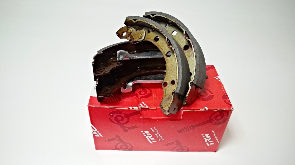 sada brzdových čelistí FEL/FAB - TRW