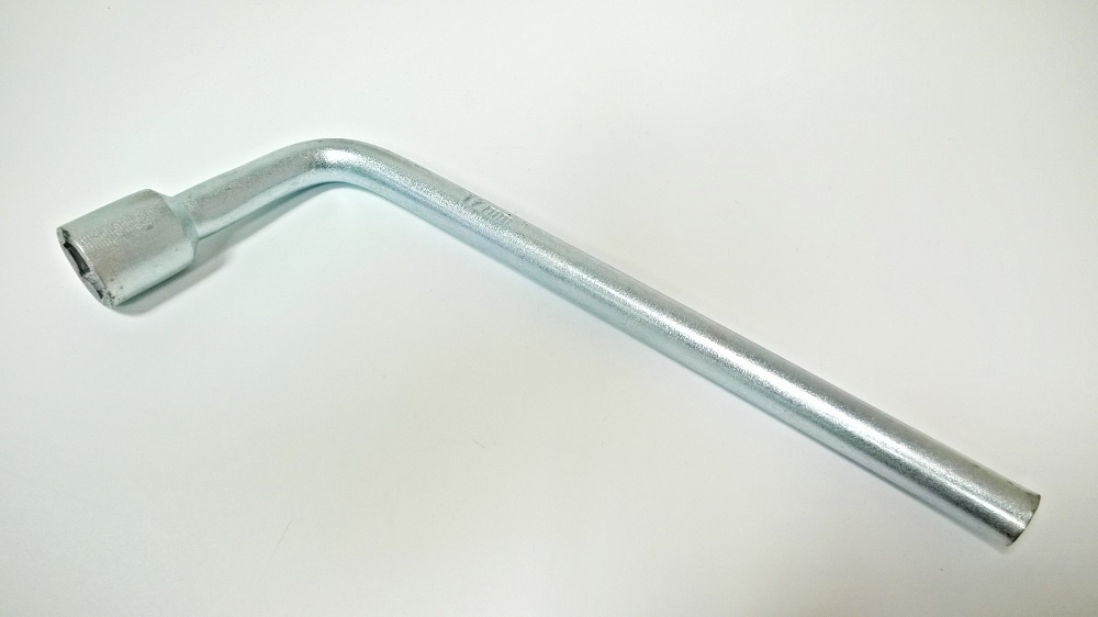 klíč na kola 17 mm